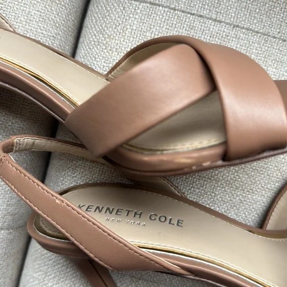 Kenneth Cole New York sexy sling backs - Picture 4 of 5